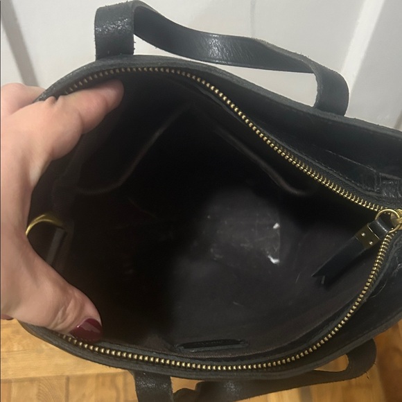 Madewell Black Leather Tote EUC - Picture 4 of 7